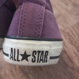 Converse All Stars women's size 8.0 men's size 6.5